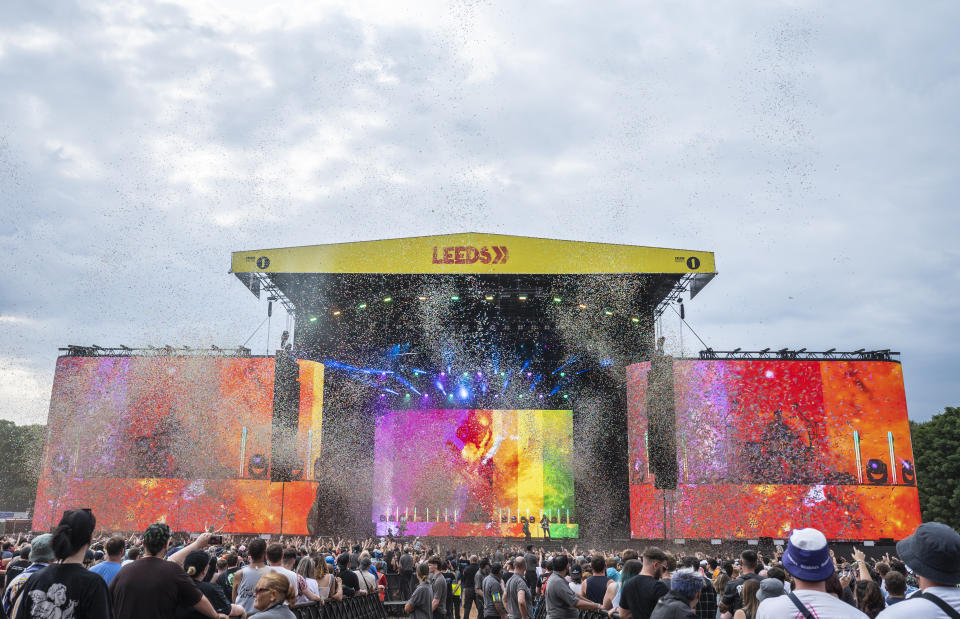 LEEDS, ENGLAND - AUGUST 28: (EDITORIAL USE ONLY) Rou Reynolds of Enter Shikari performs on Day 3 of Leeds Festival on August 28, 2022 in Leeds, England. (Photo by Katja Ogrin/Redferns)