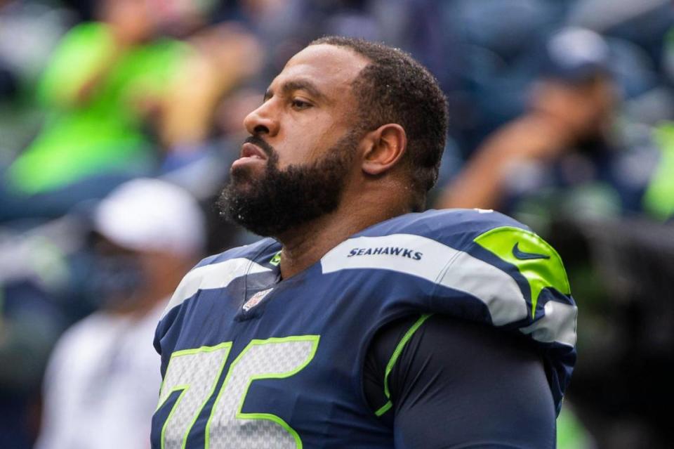 Seahawks lineman Duane Brown to the Seattle Seahawks playing the Tennessee Titans in an NFL football game at Lumen Field in Seattle, Wash., on Sunday, Sept. 19, 2021.