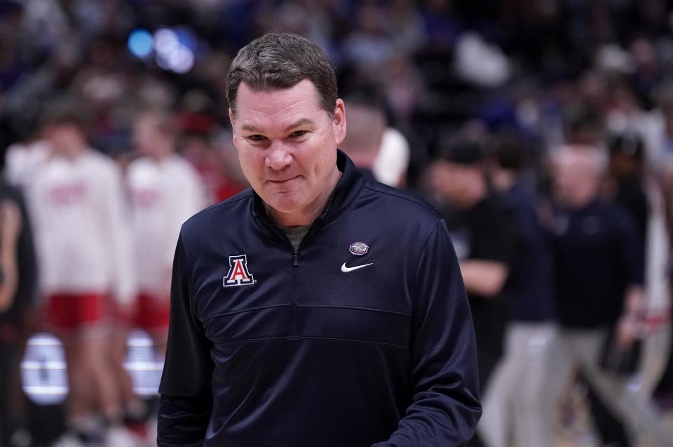 Arizona basketball coach Tommy Lloyd is included in social media speculation to be the next Kentucky basketball coach.