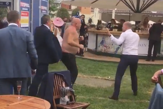 The fight shocked crowds at Royal Ascot Ladies' Day: @DDI_14/Twitter