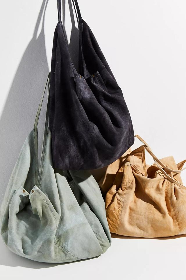 Make a statement this season with a - Belladonna Handbags
