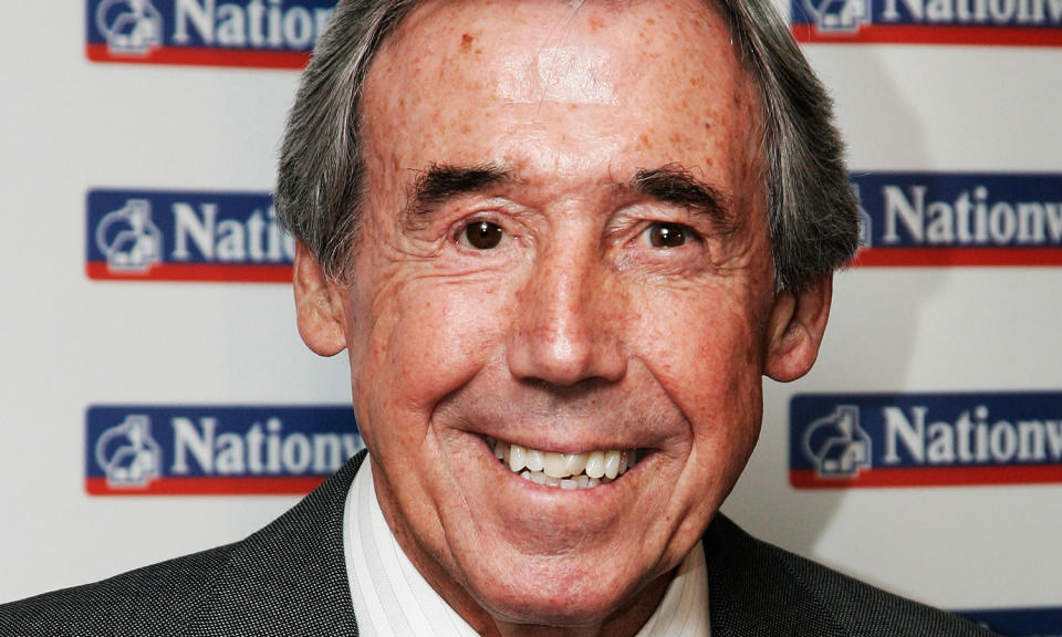 World Cup winning goalkeeper Gordon Banks <a href="https://uk.sports.yahoo.com/news/gordon-banks-englands-world-cup-winning-goalkeeper-dies-aged-81-100020305.html" data-ylk="slk:passed away at the age of 81;elm:context_link;itc:0;sec:content-canvas;outcm:mb_qualified_link;_E:mb_qualified_link;ct:story;" class="link  yahoo-link">passed away at the age of 81</a> in February this year. He was part of England's victorious 1966 football team in the first and as-of-yet only time the country has won the coveted title. (Photo by Chris Jackson/Getty Images)