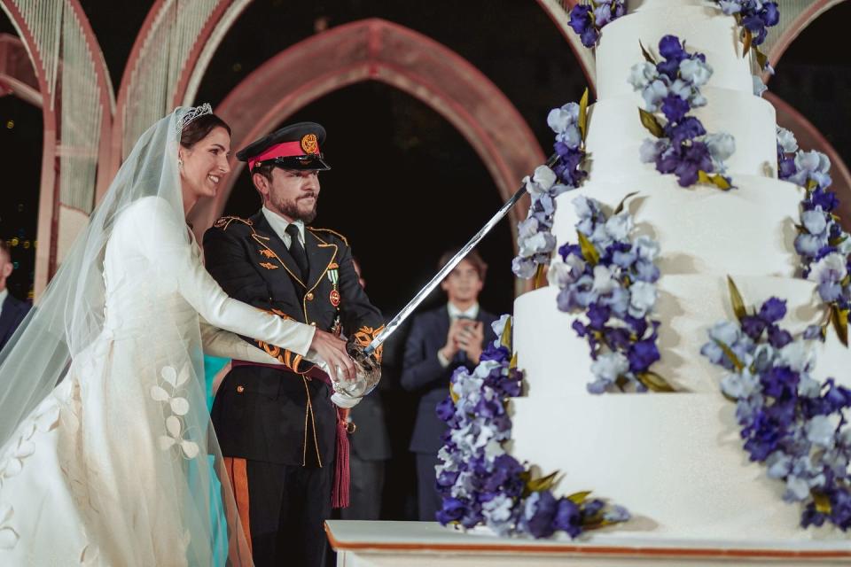 prince hussein rajwa al saif wedding