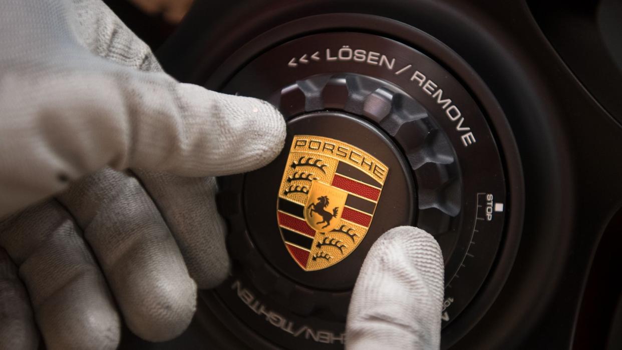 Seit einiger Zeit bietet Porsche keine Diesel-Motorisierungen für seine Baureihen mehr an. Bisher war aber offen geblieben, ob dies auf Dauer so bleibt. Foto: Marijan Murat