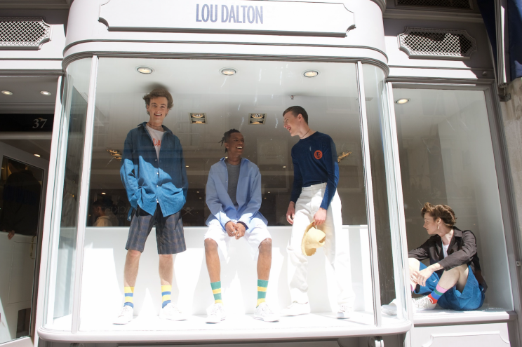 Lou Dalton held her SS18 presentation in a Jermyn Street shop window [Photo: JABPromotions/WWD/REX/Shutterstock]