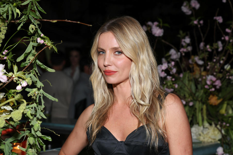 Annabelle Wallis