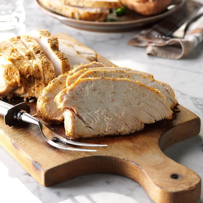 Slow Cooked Herbed Turkey Exps Hscbz 31058 D08 02 5b 10