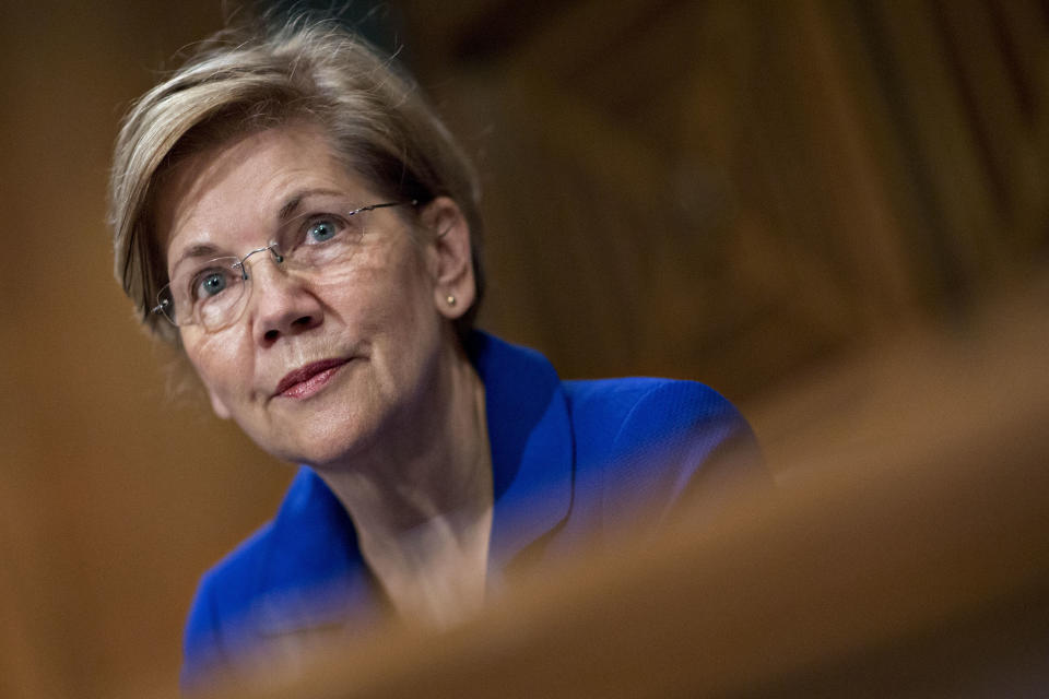 Sen. Elizabeth Warren (D-Mass.) questioned Equifax CEO Richard Smith on Wednesday, Oct. 4, 2017, about the "completely out of whack" incentives in the credit reporting industry. (Photo: Bloomberg/Getty Images)