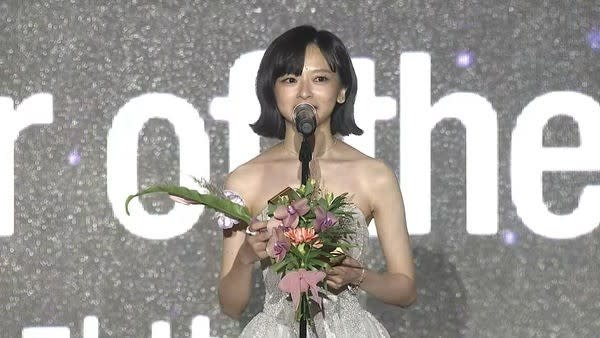陳妍霏則以《人選之人－造浪者》獲得年度新星獎。BIFF YouTube
