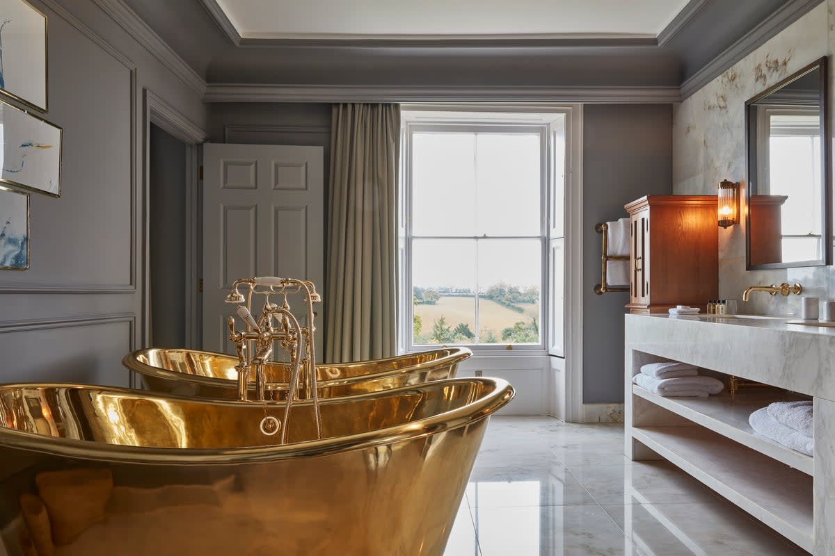 Lap up the luxury in one of Devon’s stylish stays (Lympstone Manor)