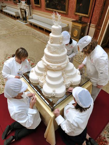 <p>John Stillwell-WPA Pool/Getty</p> Prince William and Kate Middleton's wedding cake