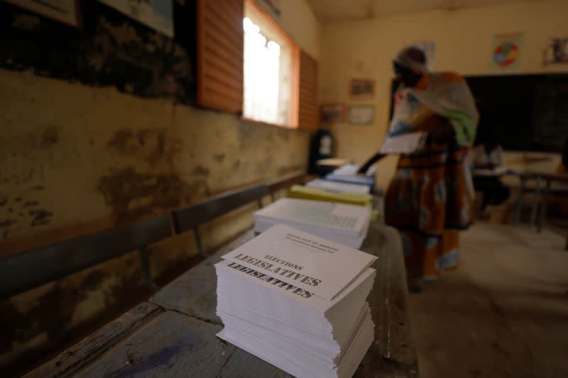 Senegal holds legislative election