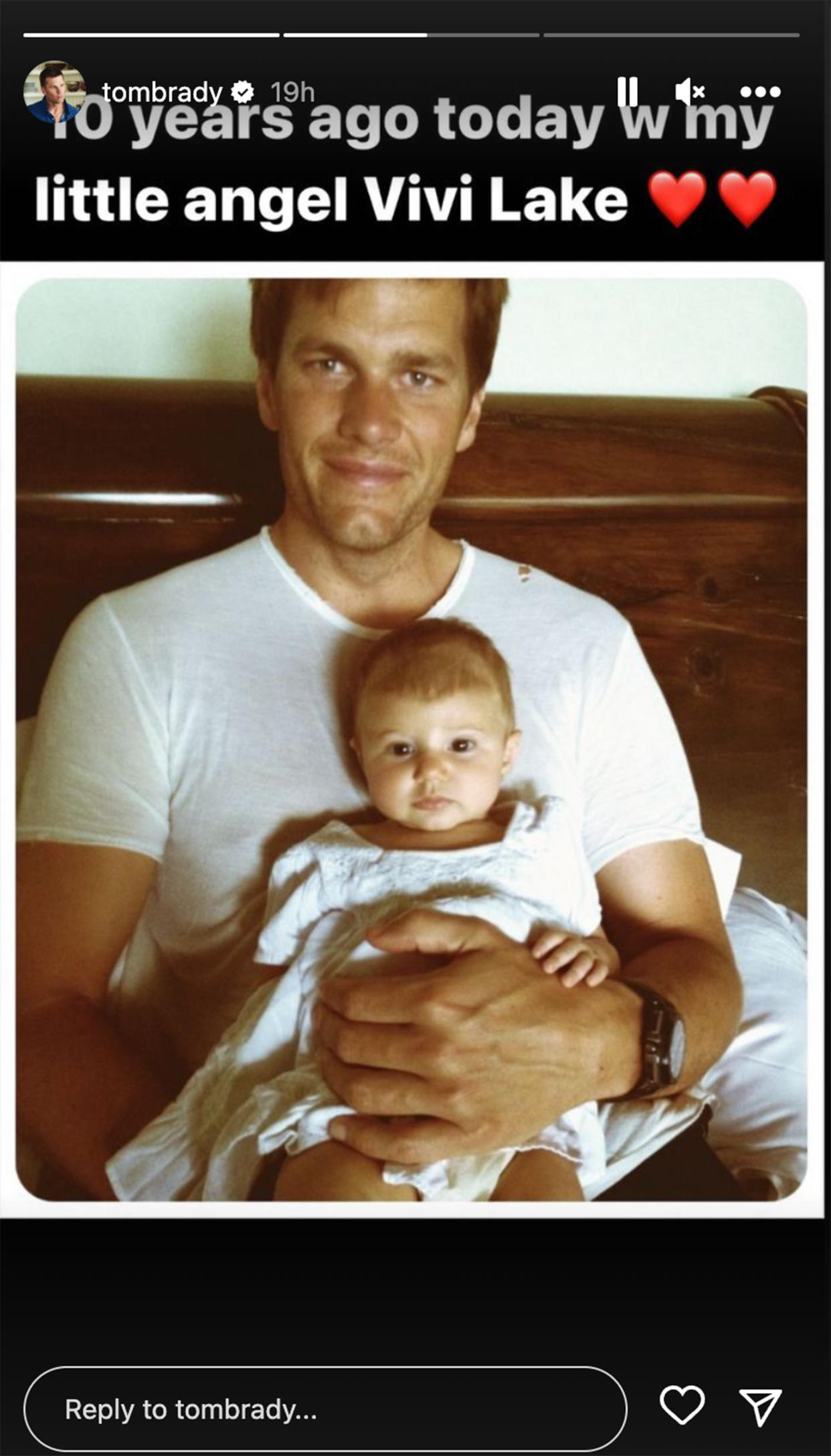 Tom Brady posted a throwback photo with his daughter, Vivian.  (@tombrady via Instagram)