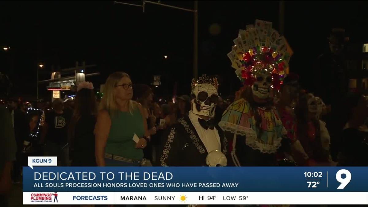 All Souls Procession brings together people who honored their loved