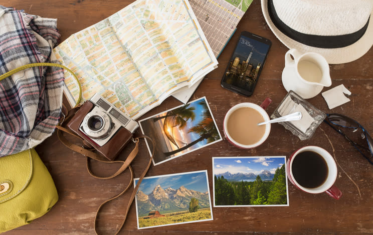 Gracias a Internet, puedes organizar tu viaje con tan solo unos clicks. Foto: JGI/Tom Grill/Getty Images