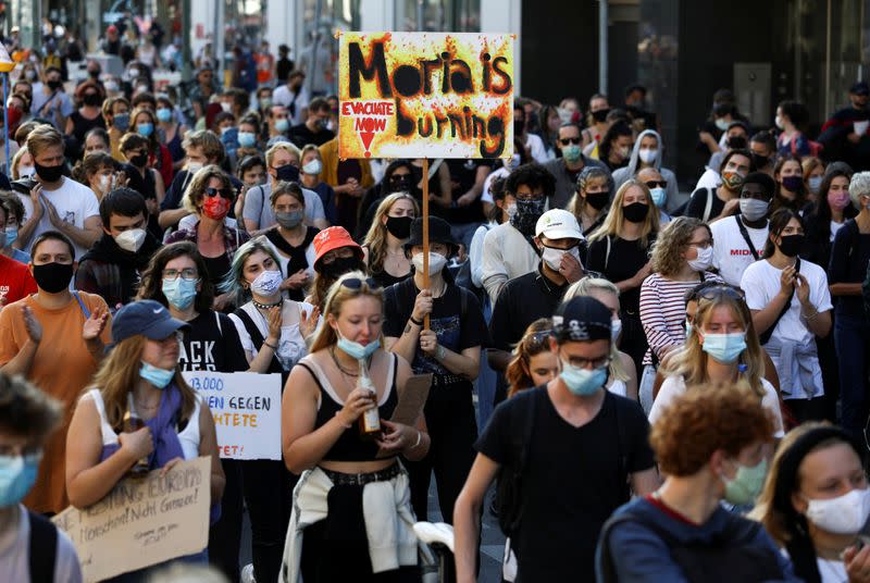 Protest demanding the evacuation of Greek overcrowded migrant camps, in Berlin