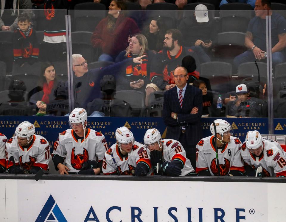 Coachella Valley head coach Dan Bylsma watches his team during the third period of their game at Acrisure Arena in Palm Desert, Calif., Wednesday, Jan. 4, 2023. 