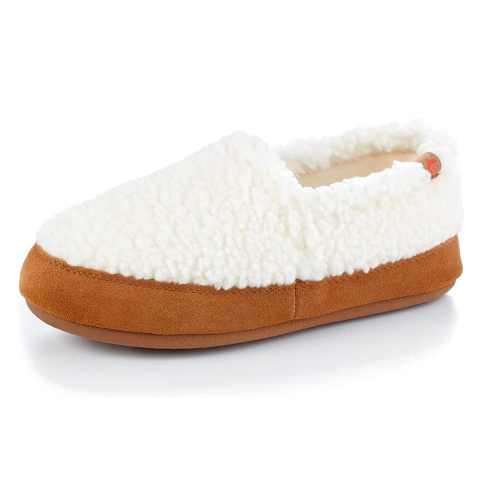 amazon acorn womens moc slipper