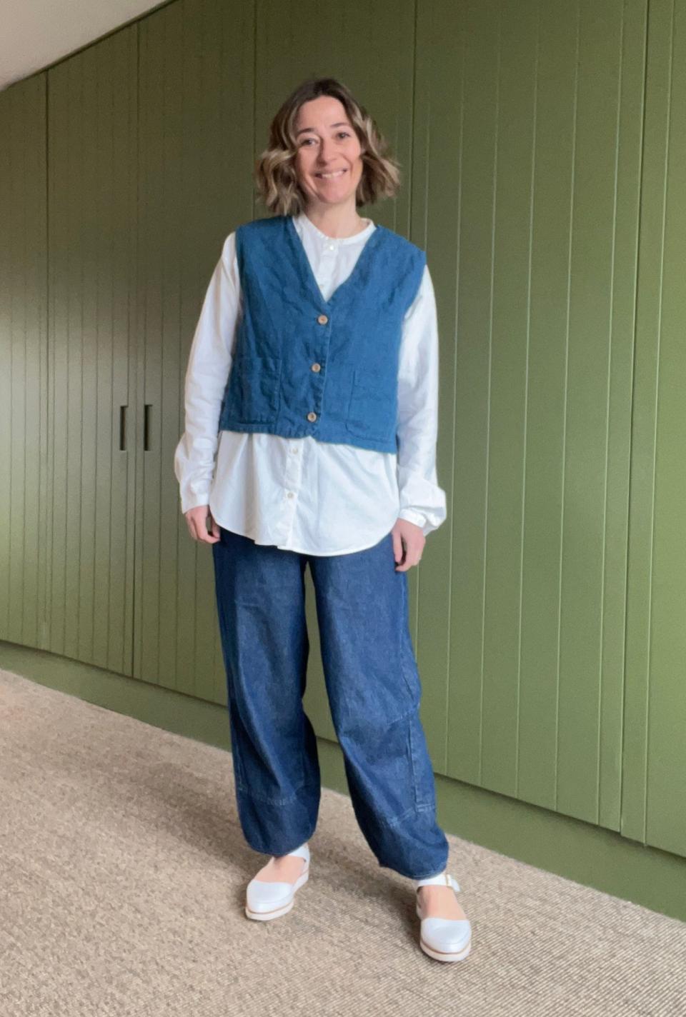 Kate Barton jeans, Kit + Clogs Studio vest, vintage street shirt, Anne Thomas shoes