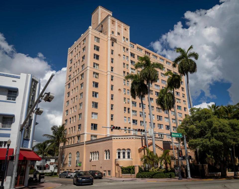 Los apartamentos Blackstone en el 800 de Washington Avenue en Miami Beach.