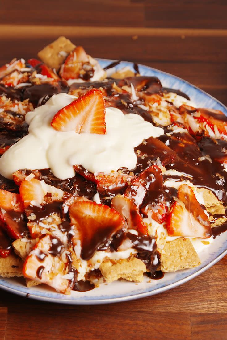 Cheesecake Nachos