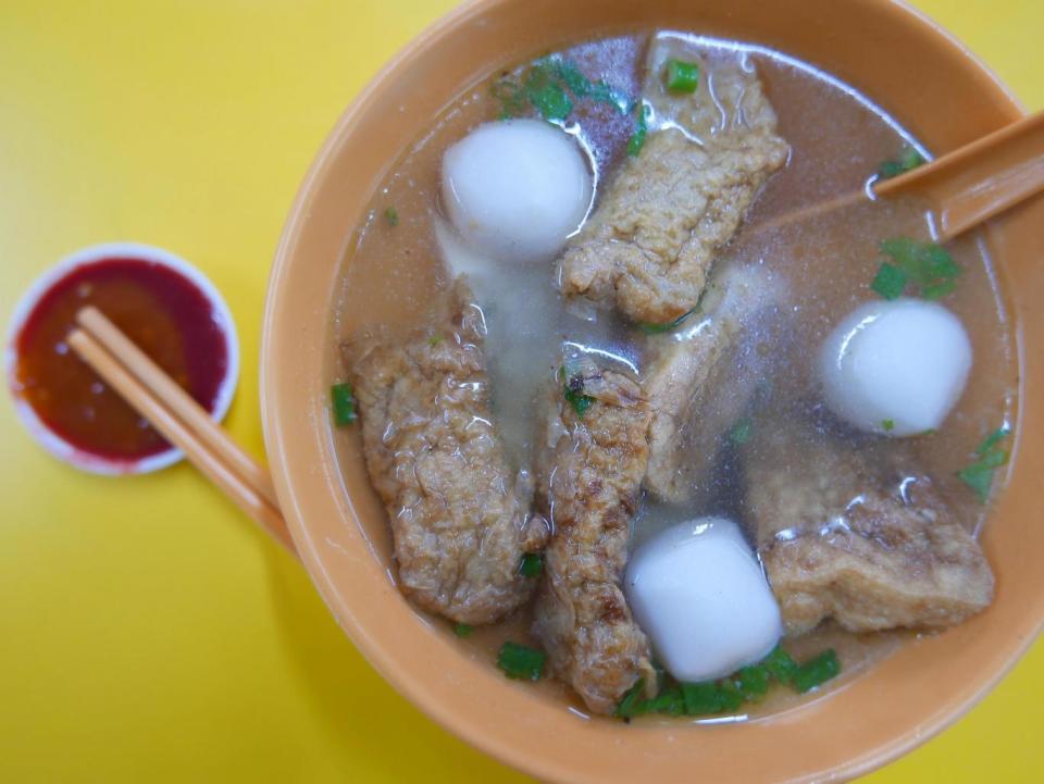 Tofu in vegetable broth (Tony Johor Kaki)