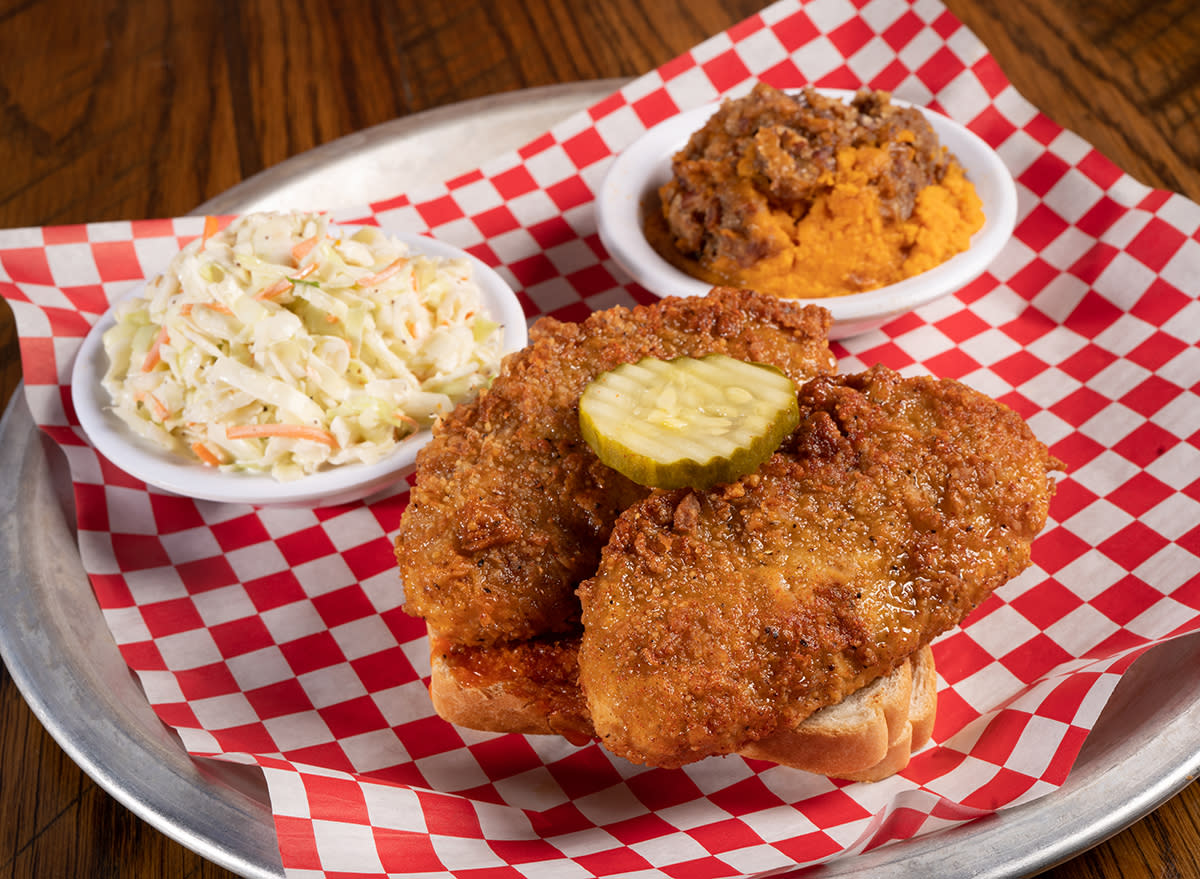 rockys hot chicken platter with coleslaw