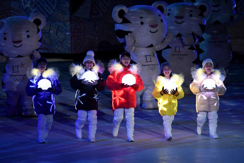 <p>Entertainers perform during the closing ceremony of the Pyeongchang 2018 Winter Olympic Games at the Pyeongchang Stadium on February 25, 2018. / AFP PHOTO / WANG Zhao </p>