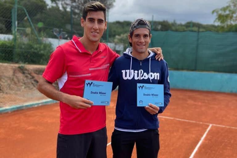 Nicolás Arreche (a la Der.), suspendido por cuatro años, con Franco Feitt, también jugador argentino castigado, aunque de por vida.