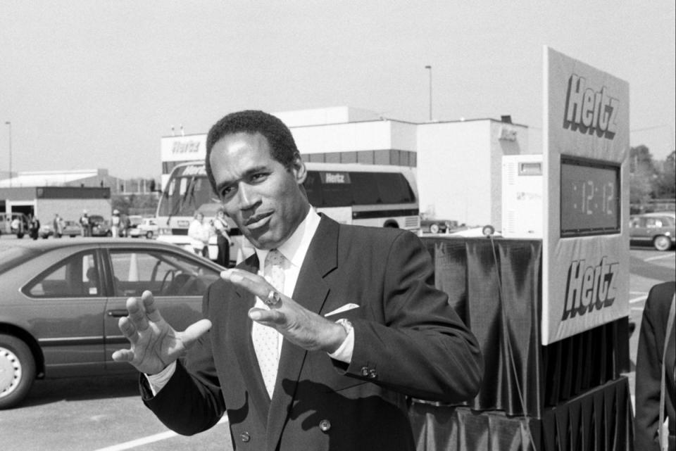 Simpson during a filming of a Hertz commercial at Atlanta Airport (Alamy)