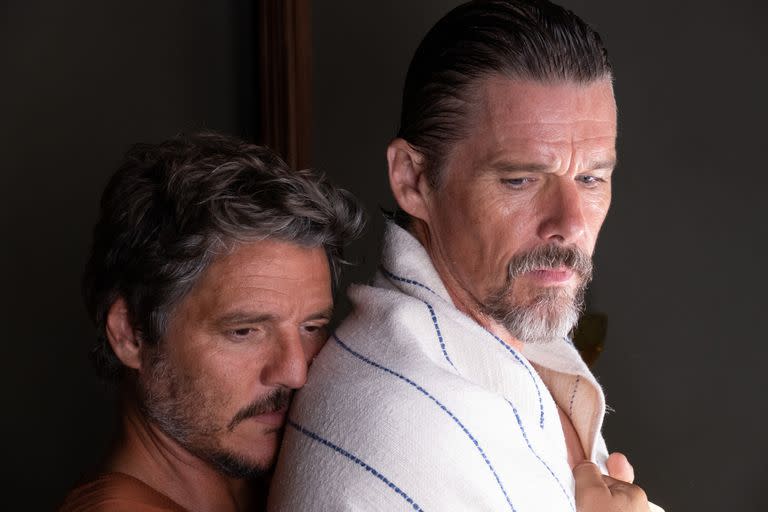 Pedro Pascal y Ethan Hawke, en Extraña forma de vida