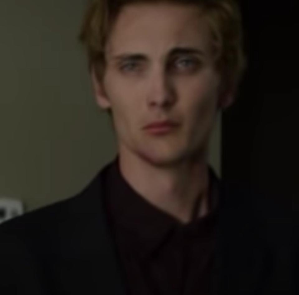 Eamon Farren as Tim, also known as Rabbit, meets his father in "Chained"