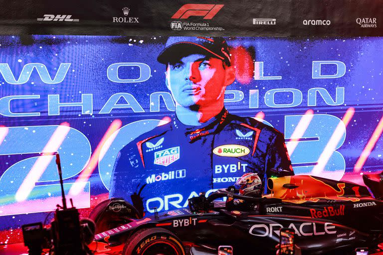 Max Verstappen se coronó tricampeón de la Fórmula 1 el sábado y este domingo ganó el GP de Qatar