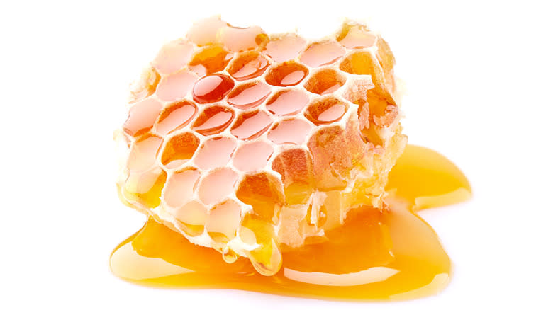 Raw honeycomb 