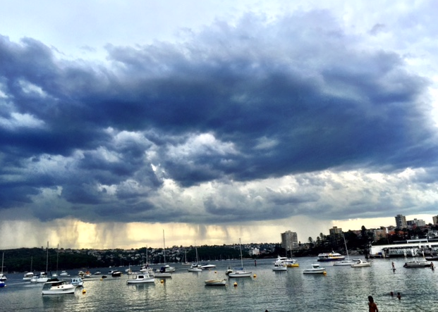 Storm clouds loom over Sydney. Photo: 7 News