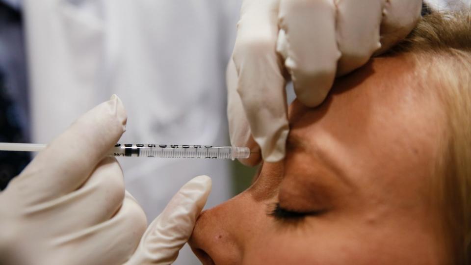 While Botox freezes the muscles, facial acupuncture helps the muscles to relax which smoothes out wrinkles and fine lines. Photo: Getty