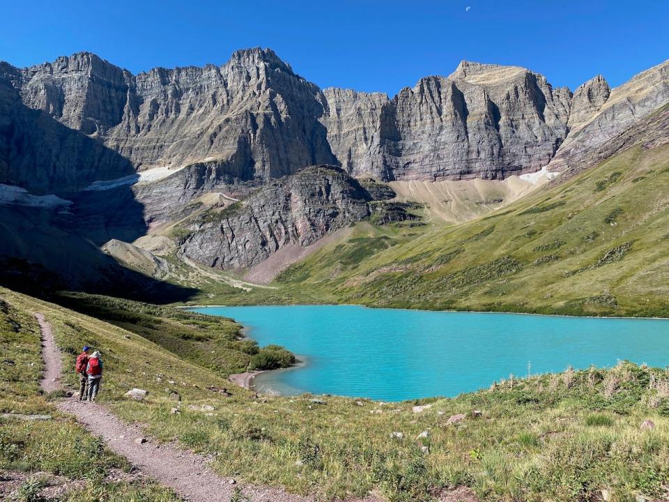 Glacier National Park is in Montana.