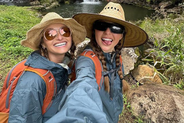 <p>Giada DeLaurentiis/Instagram</p> Giada and Jade De Laurentiis in Hawaii