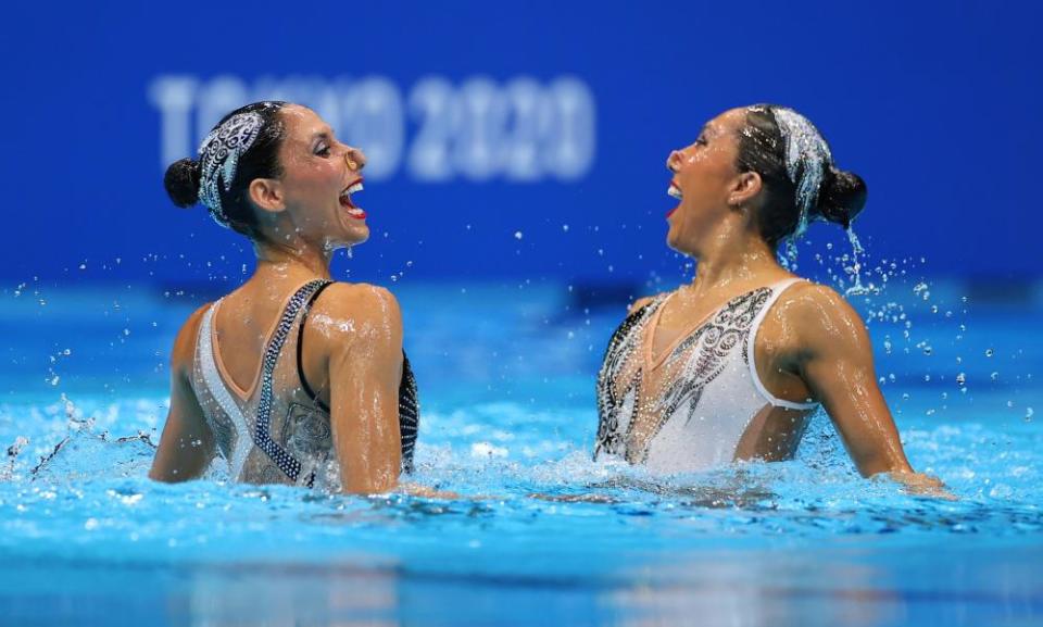 Nuria Diosdado and Joana Jiménez of Mexico during their performance in the pool today.