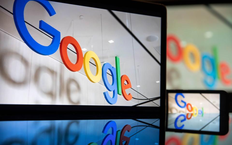 Die Google-Trends geben Auskunft darüber, welche Themen im Jahr 2021 auf stark gestiegenes Interesse im Vergleich zum Vorjahr stieß. (Bild:  Michael Nagle / Bloomberg via Getty Images)