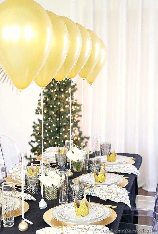 Float Balloon Centerpieces