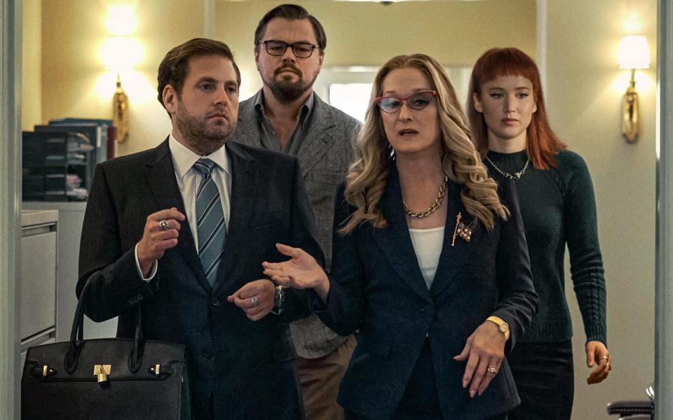 Squad: Meryl Streep leads a hapless administration - Netflix