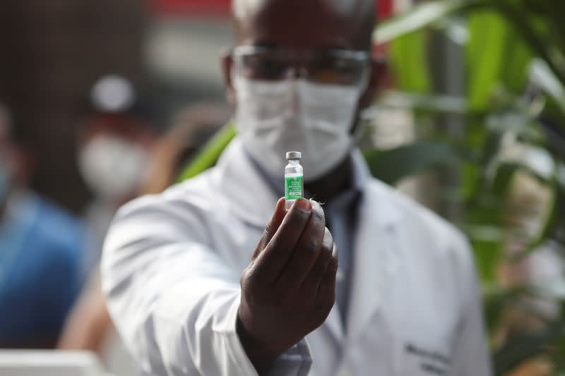 FILE PHOTO: FILE PHOTO: Coronavirus disease vaccination in Rio de Janeiro