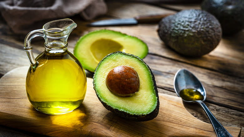 Avocados and oil