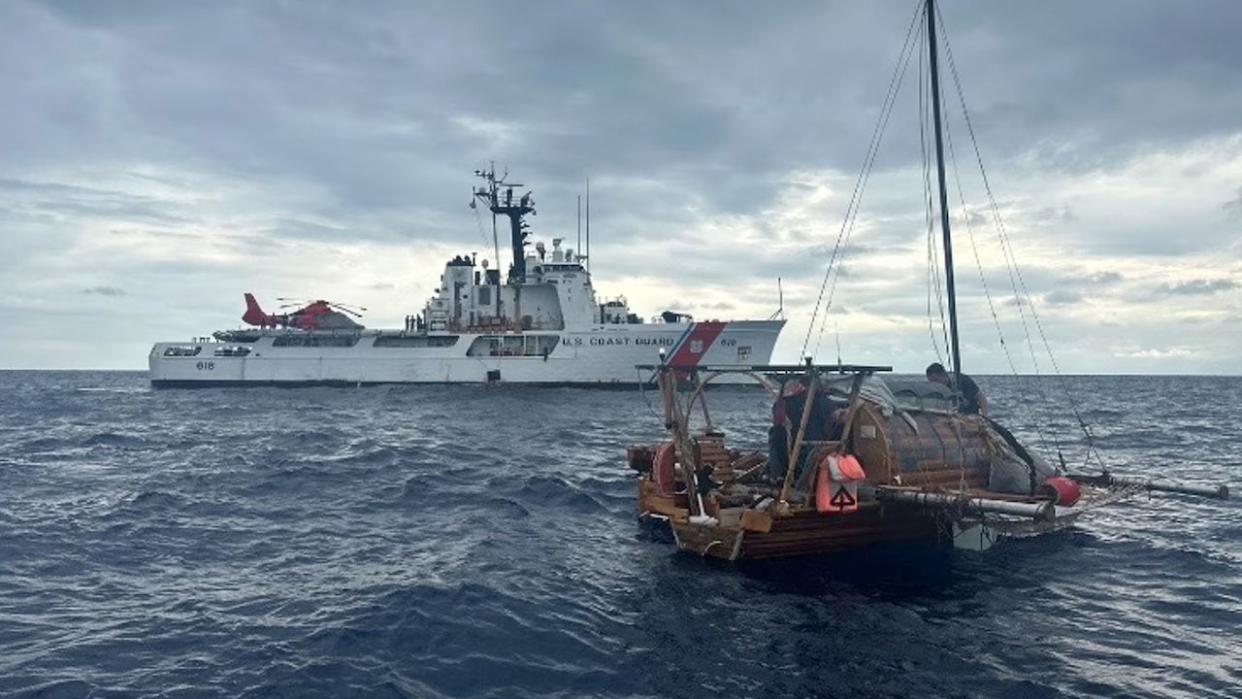 <div>U.S. Coast Guard Cutter Active responding to a sailor in distress 300 miles away from the Galapagos Islands. (Photo: U.S. Coast Guard)</div>