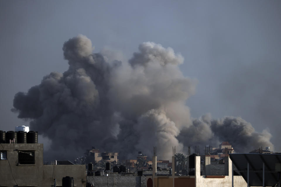 Smoke rises following Israeli bombardments in Khan Younis, southern Gaza Strip, Wednesday, Jan. 17, 2024. (AP Photo/Mohammed Dahman)