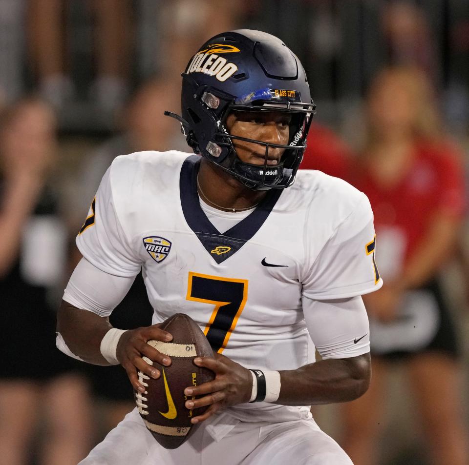 Toledo Rockets quarterback Dequan Finn is battling injury.