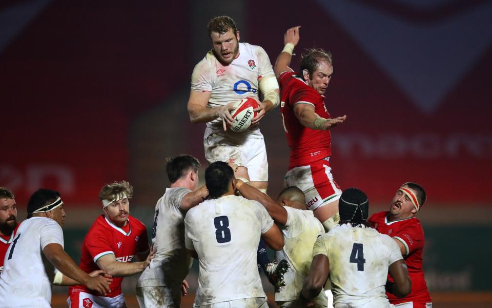 Joe Launchbury of England wins a lineout ahead of Alun Wyn Jones of Wales during the Autumn Nations Cup match between Wales and England at Parc y Scarlets on November 28, 2020 - Getty Images 