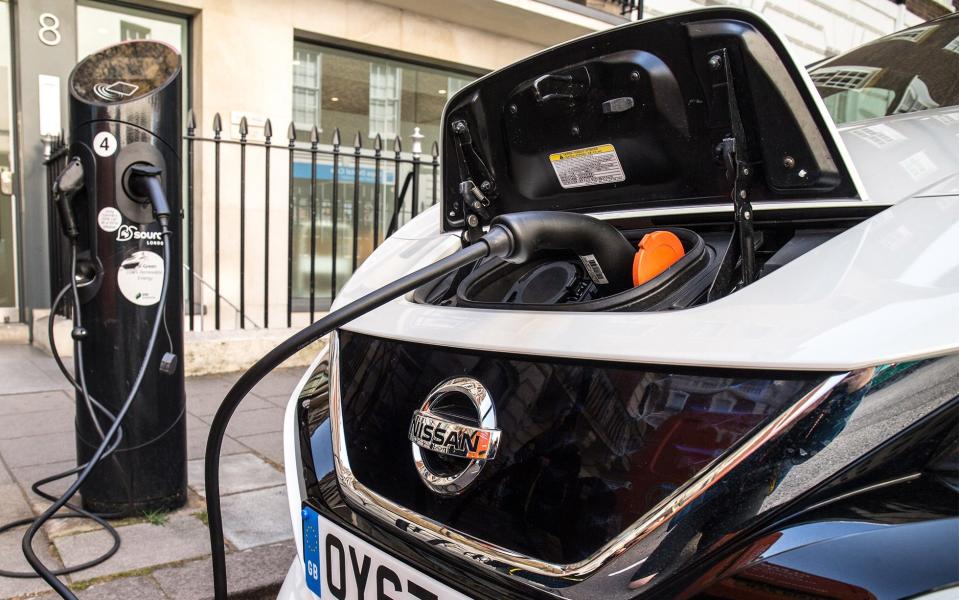 Nissan Leaf - on-street charging