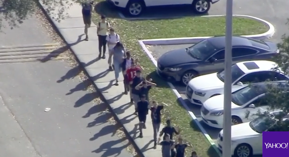 Impactantes imágenes del tiroteo en una escuela secundaria de Florida